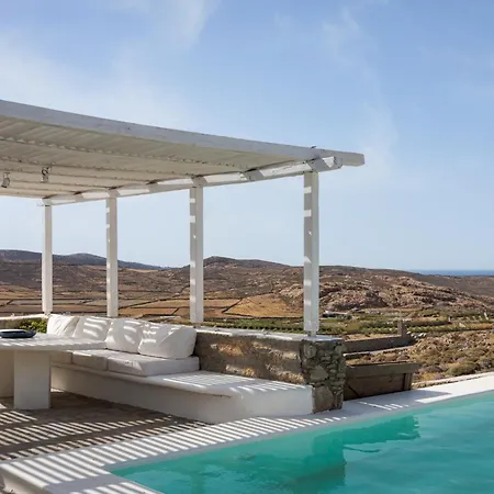 Lea Mykonos Merchia Beach