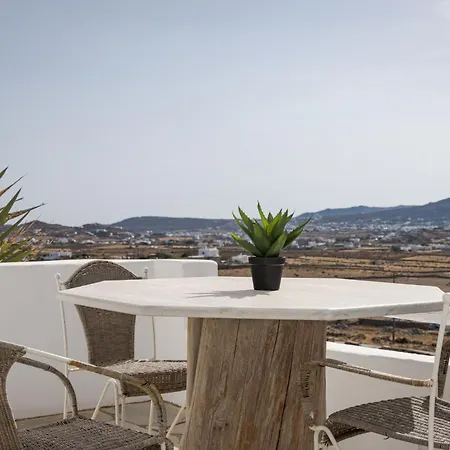 Lea Mykonos Merchia Beach